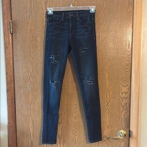 Flying Monkey Hardly Worn Women's Distressed Blue Jeans Size 27